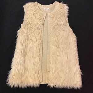 Fur vest